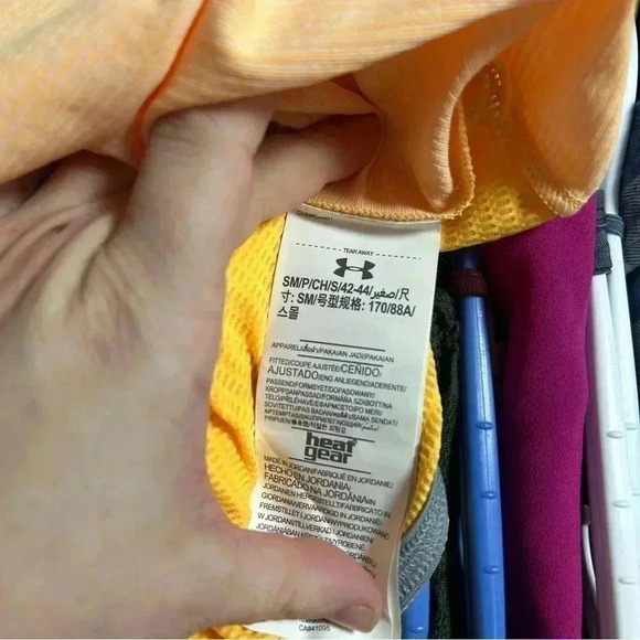 Under Armour  Tank - Picture 6 of 6